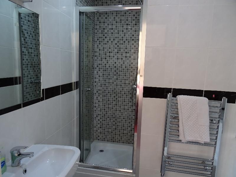 Gatwick Whitehouse Hotel - Oda