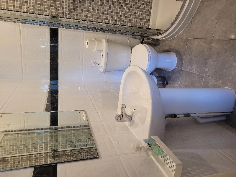 Gatwick Whitehouse Hotel - Oda