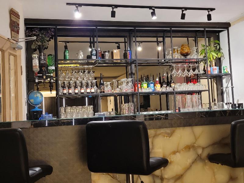 Gatwick Whitehouse Hotel - Restoran