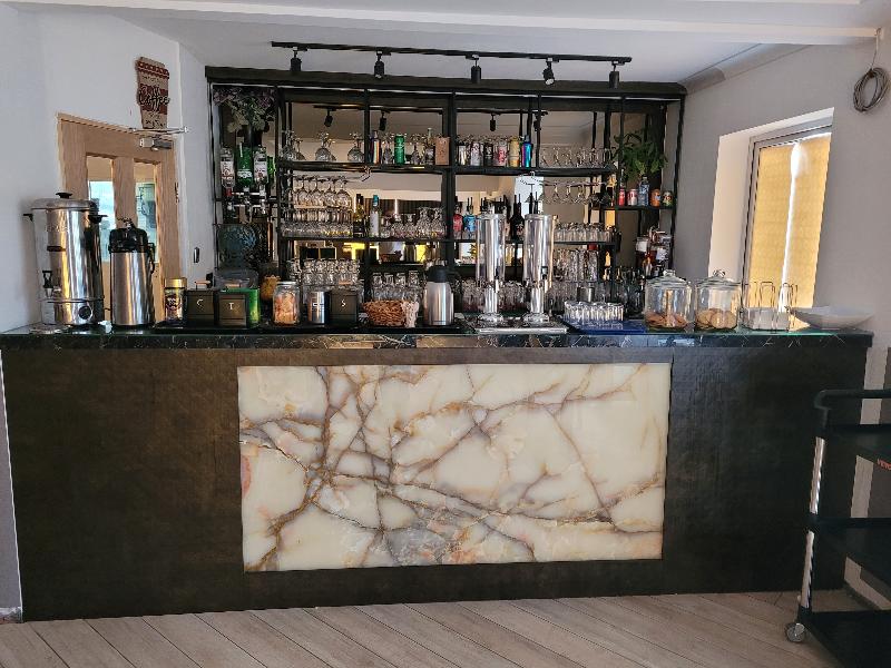 Gatwick Whitehouse Hotel - Restoran