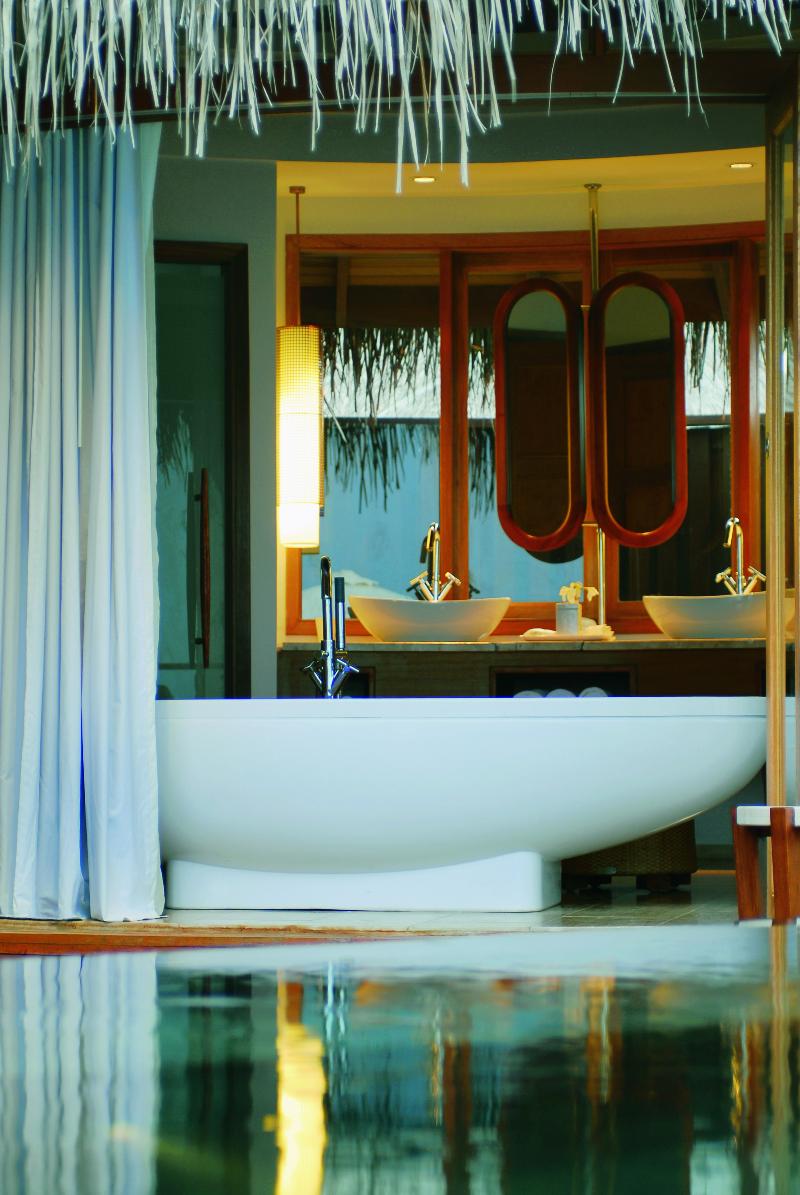 Constance Halaveli Resort - Genel
