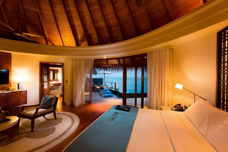 Constance Halaveli Resort - Oda