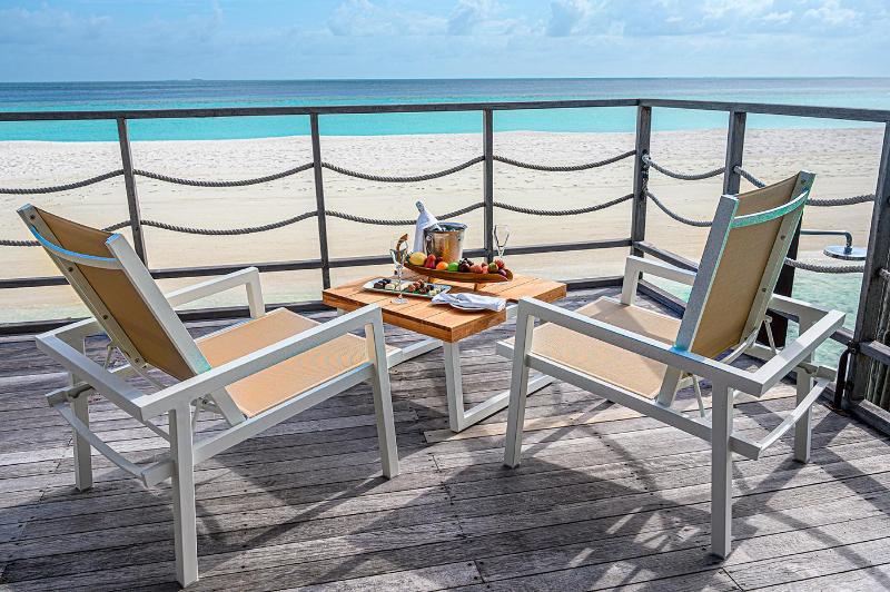 Constance Moofushi Resort - Oda
