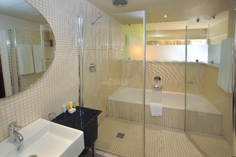 E Hotel Spa and Resort - Oda