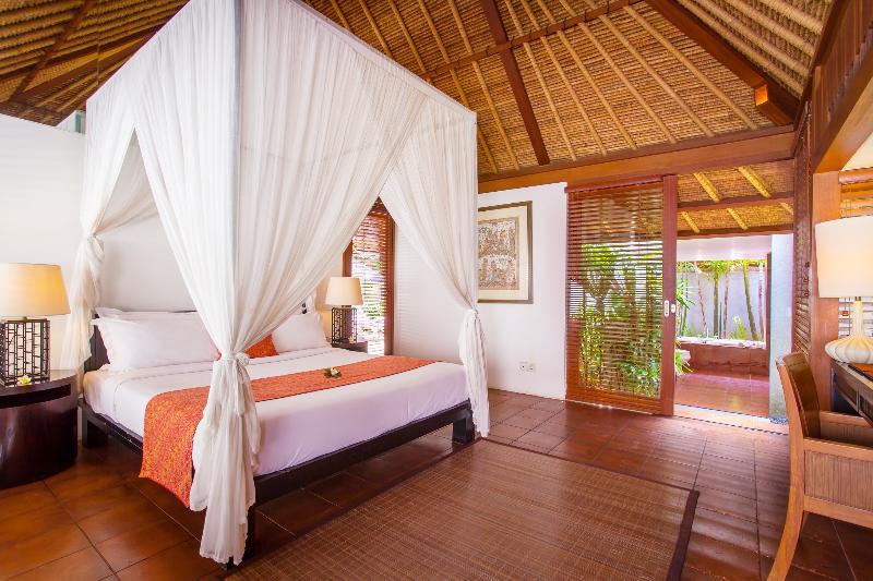 Mayaloka Villas Seminyak - Oda