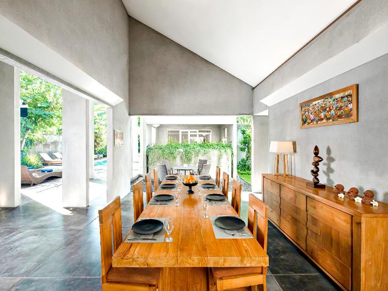 Mayaloka Villas Seminyak - Oda