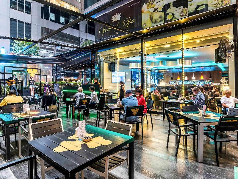 Four Points by Sheraton Bangkok Ploenchit - Bar