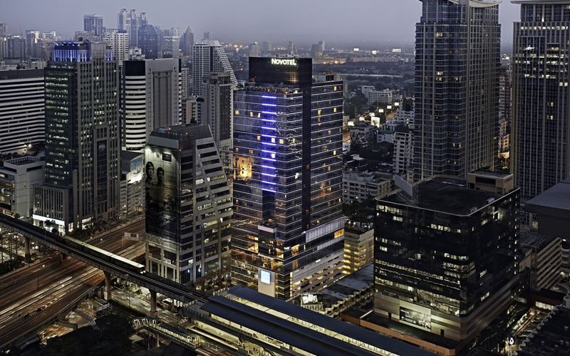 Four Points by Sheraton Bangkok Ploenchit - Genel