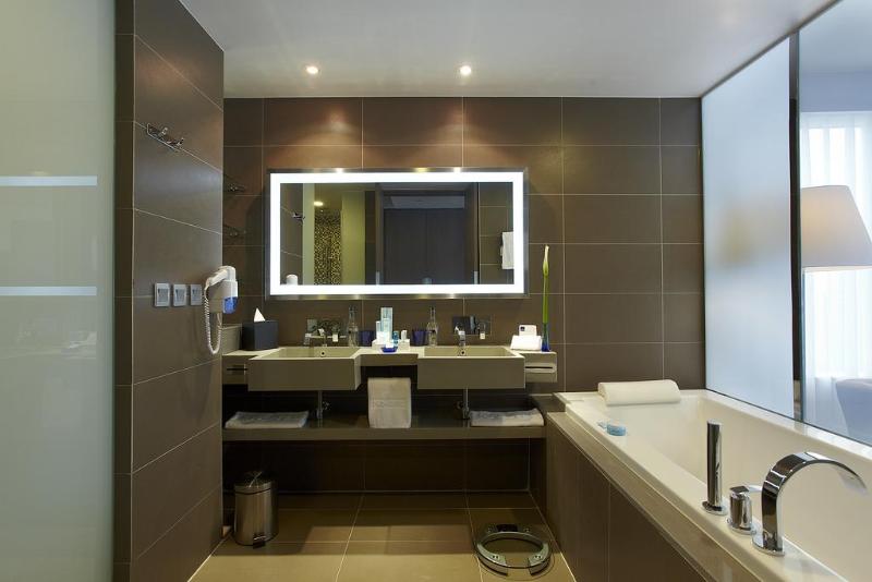 Four Points by Sheraton Bangkok Ploenchit - Oda