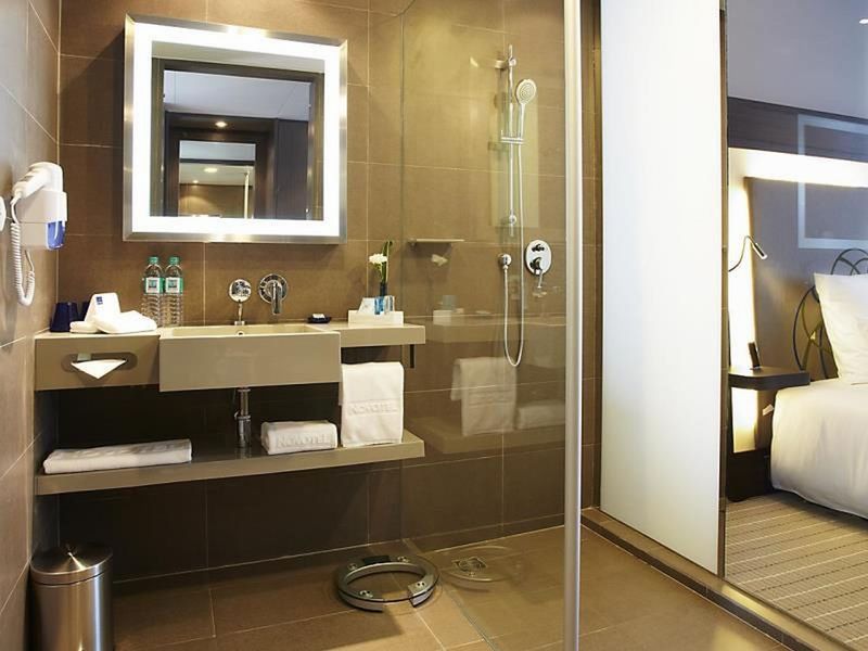 Four Points by Sheraton Bangkok Ploenchit - Oda