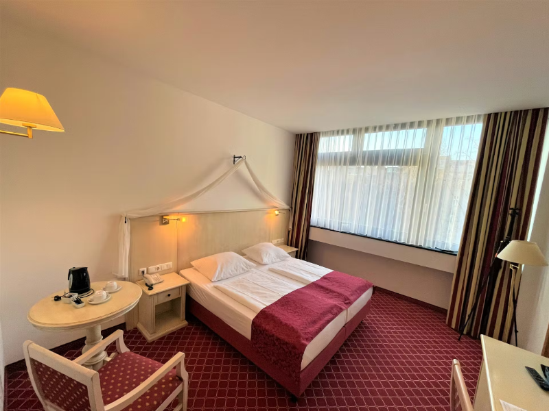 Mercure Hotel Chateau Berlin am Kurfuerstendamm - Oda
