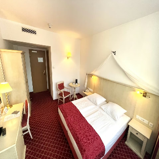 Mercure Hotel Chateau Berlin am Kurfuerstendamm fotoÄŸrafÄ±