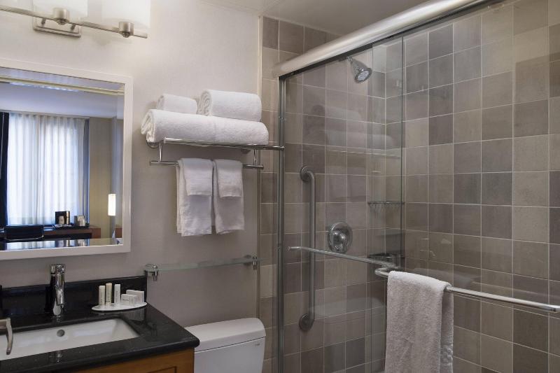 Fairfield Inn & Suites NY Manhattan/ Fifth Avenue - Oda