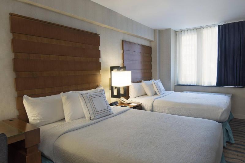 Fairfield Inn & Suites NY Manhattan/ Fifth Avenue - Oda