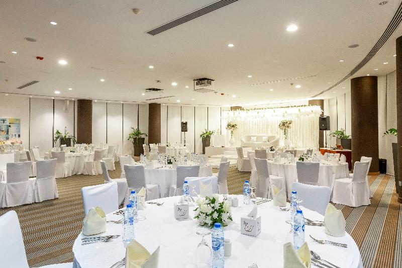 Holiday Inn Abu Dhabi - Toplantı