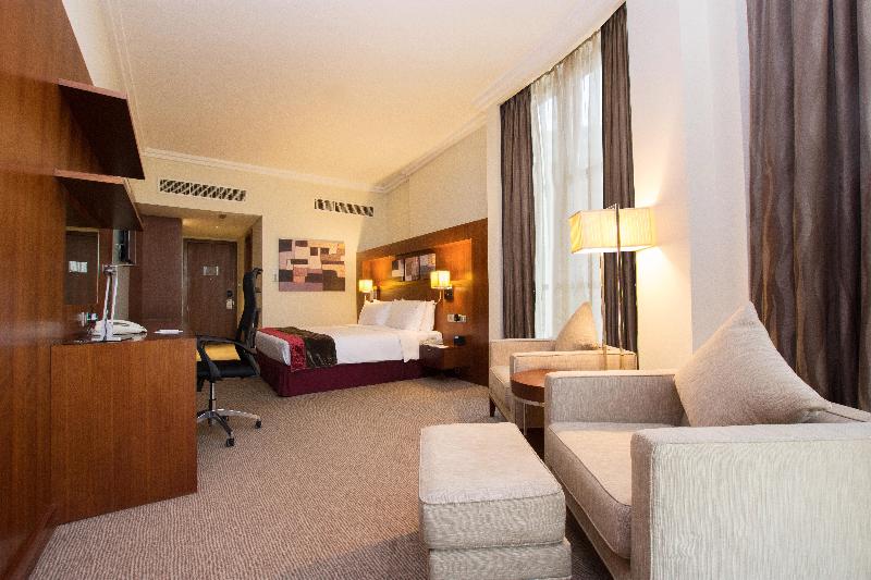 Holiday Inn Abu Dhabi - Oda