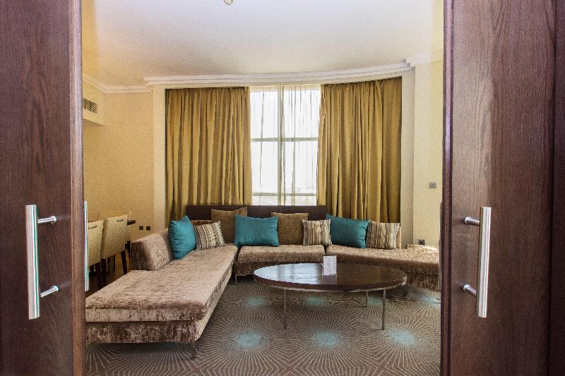 Holiday Inn Abu Dhabi - Oda