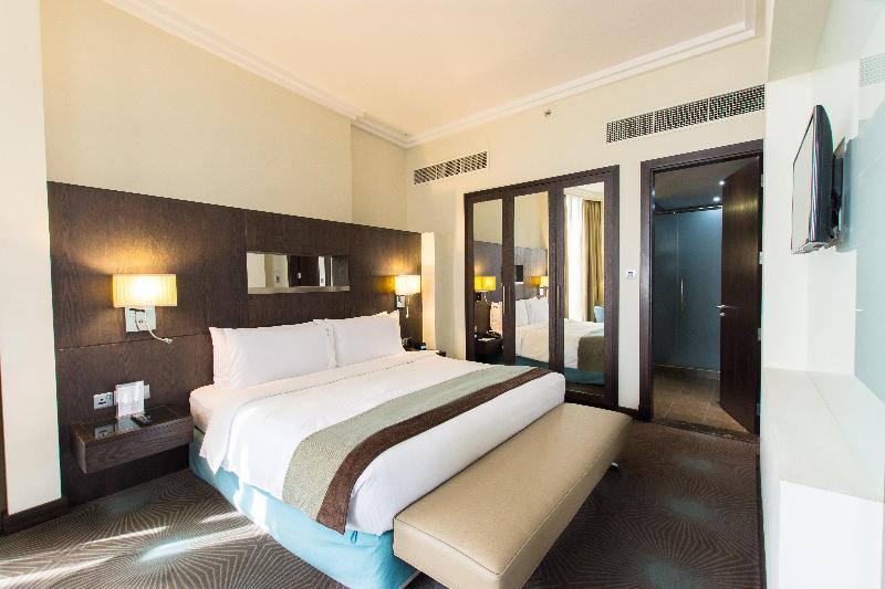 Holiday Inn Abu Dhabi - Oda