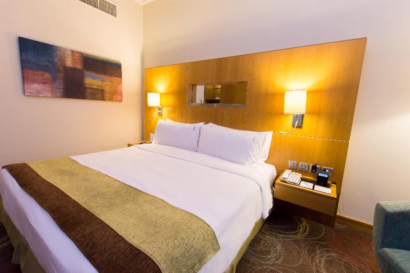 Holiday Inn Abu Dhabi - Oda