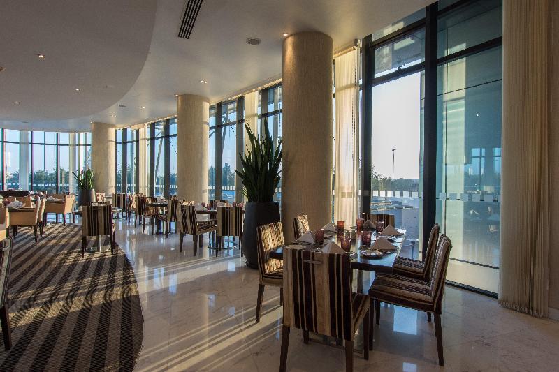 Holiday Inn Abu Dhabi - Restoran
