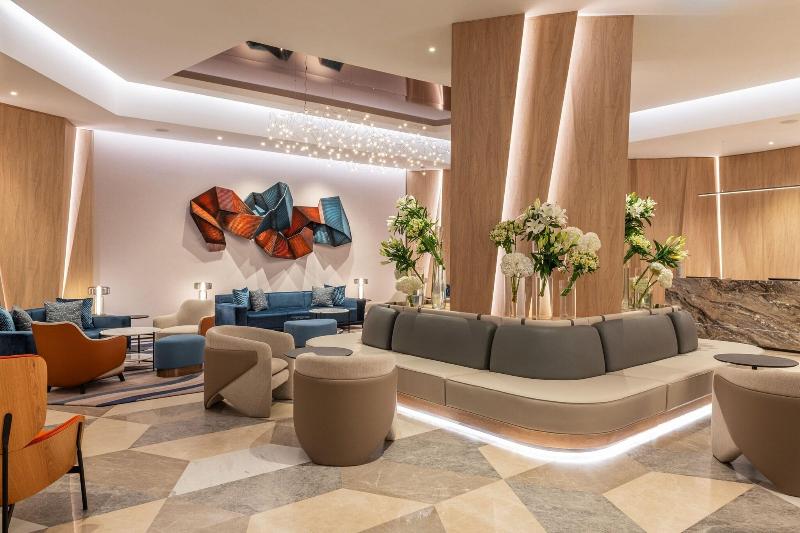 Sheraton Dubai Mall of the Emirates Hotel - Lobi