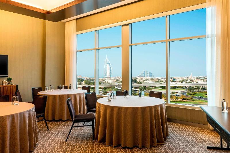 Sheraton Dubai Mall of the Emirates Hotel - Toplantı