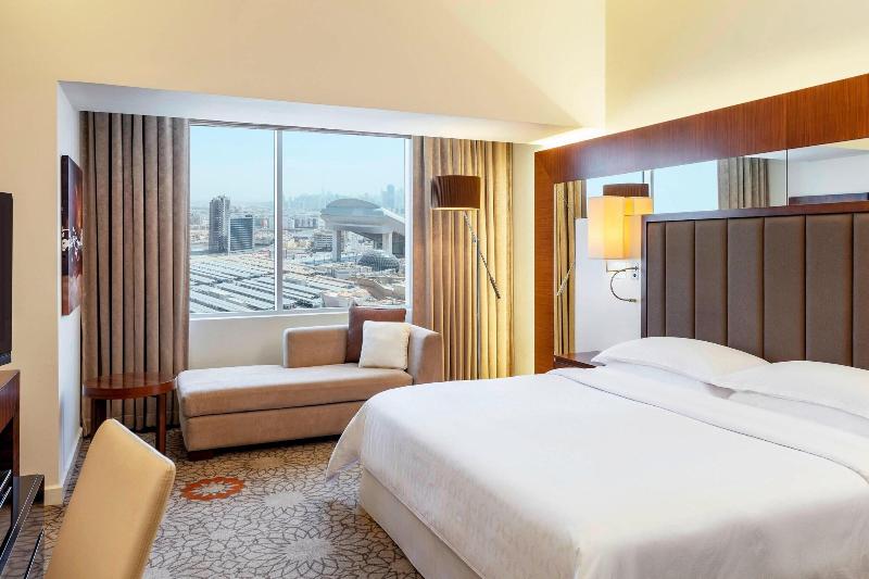 Sheraton Dubai Mall of the Emirates Hotel - Oda
