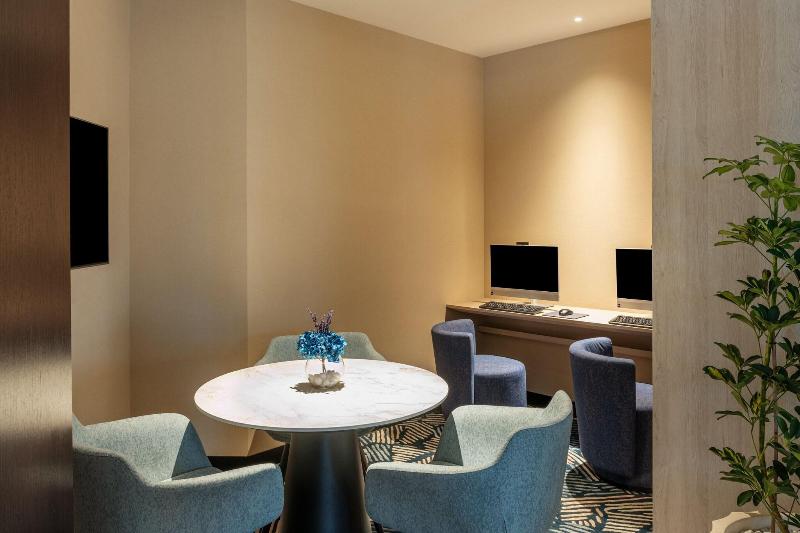 Sheraton Dubai Mall of the Emirates Hotel - Oda