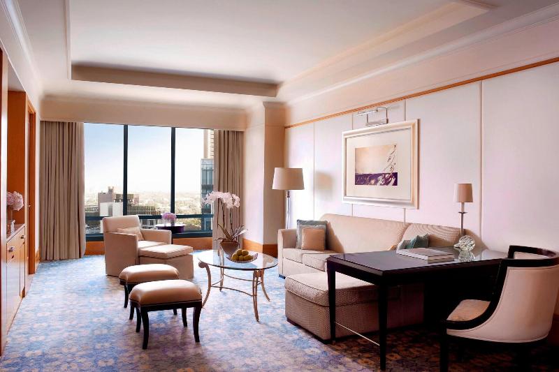 The Ritz-Carlton, Dubai Intl Financial Centre - Oda