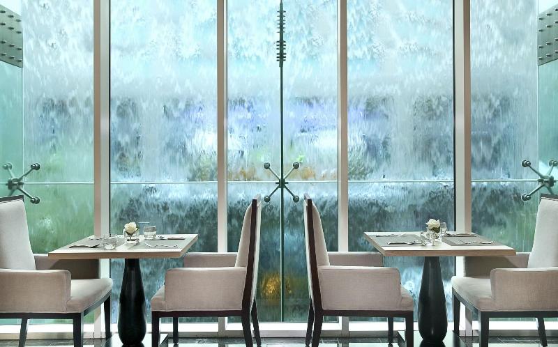 The Ritz-Carlton, Dubai Intl Financial Centre - Restoran