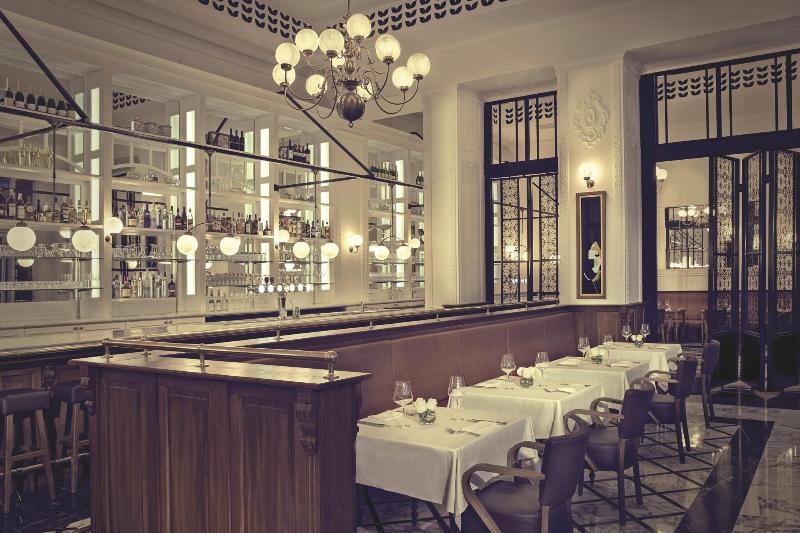 The Ritz-Carlton, Dubai Intl Financial Centre - Restoran
