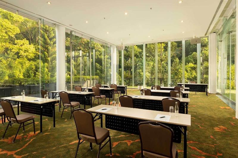 Padma Hotel Bandung - Toplantı
