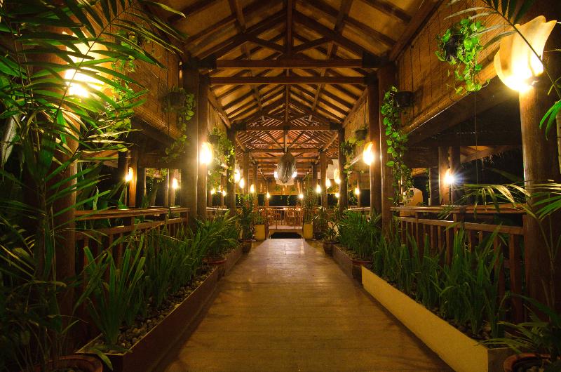 Hawaii Resort Family Suites @ Anyer Beach - Lobi