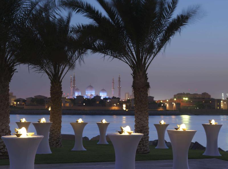 Fairmont Bab Al Bahr Abu Dhabi - Bar