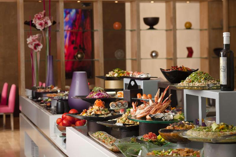 Fairmont Bab Al Bahr Abu Dhabi - Restoran