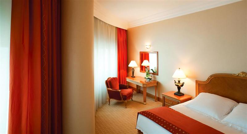 Majestic Cove Hotel - Genel