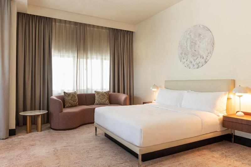Majestic Cove Hotel - Oda