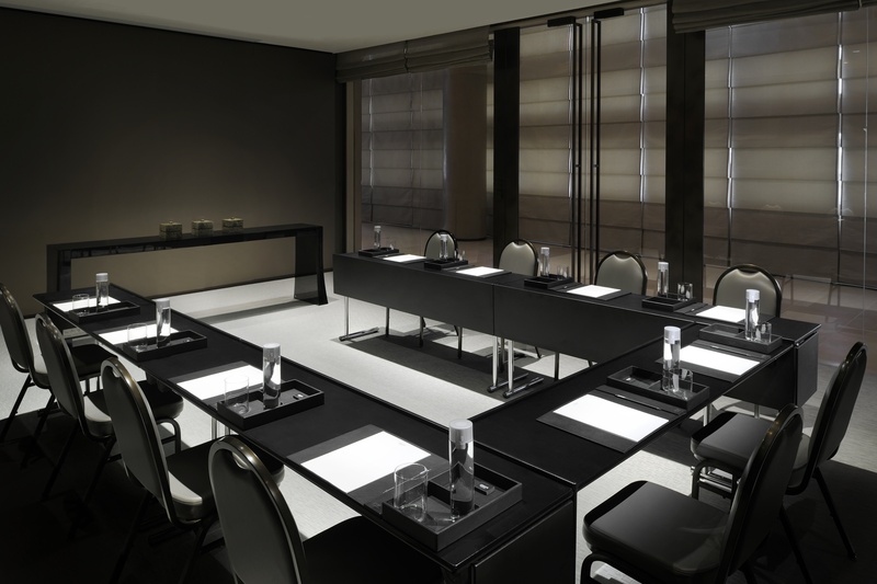 Armani Hotel Dubai - Toplantı