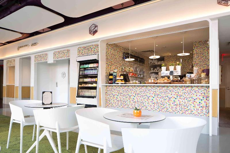 YOTEL New York Times Square - Bar