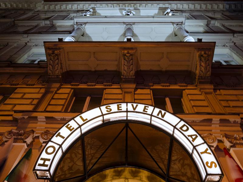 Boutique Hotel Seven Days Prague - Genel