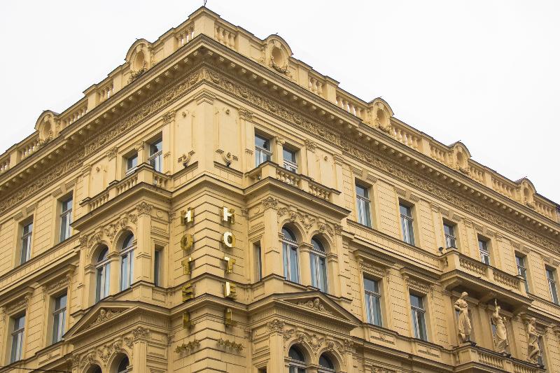 Boutique Hotel Seven Days Prague - Genel