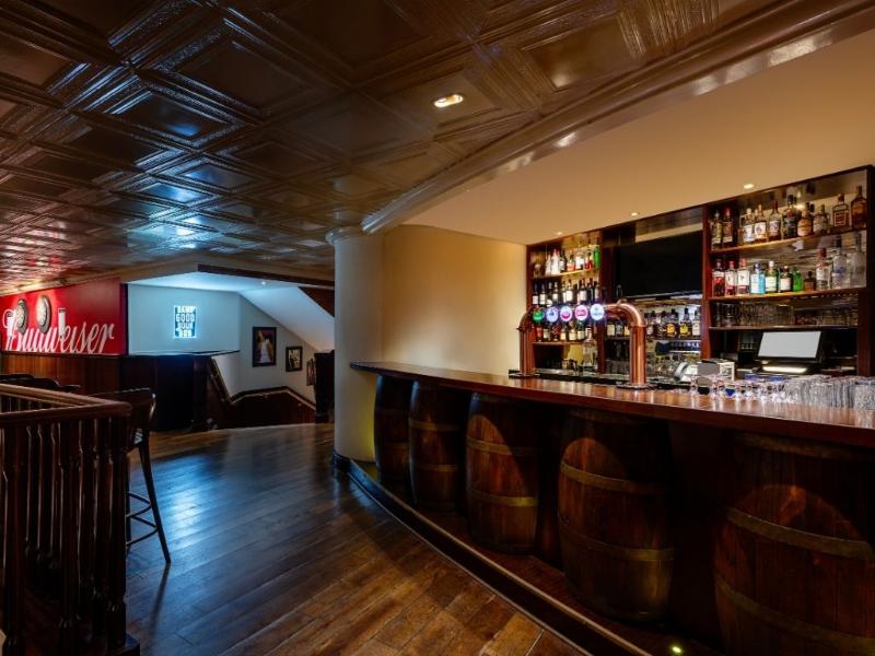 Grand Millennium Al Wahda - Bar