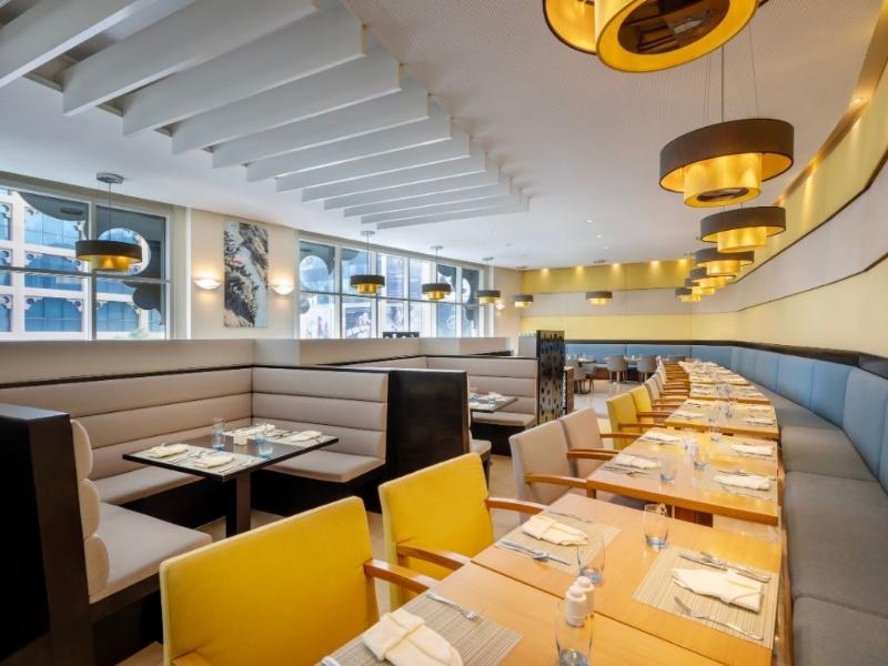 Grand Millennium Al Wahda - Restoran