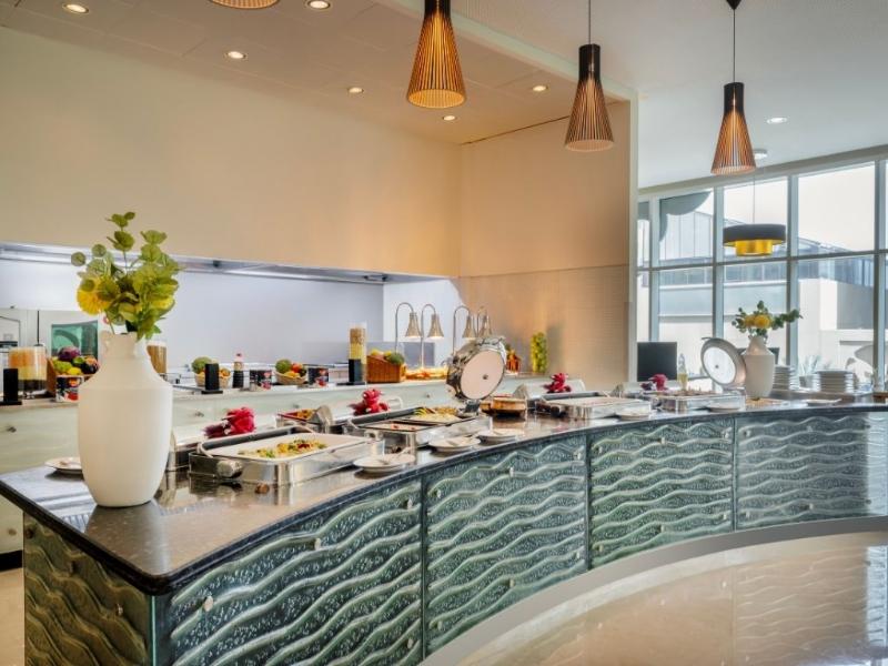 Grand Millennium Al Wahda - Restoran