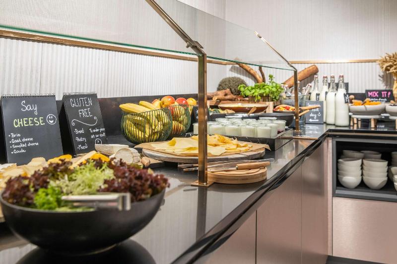 Radisson Blu Hotel Prague - Restoran
