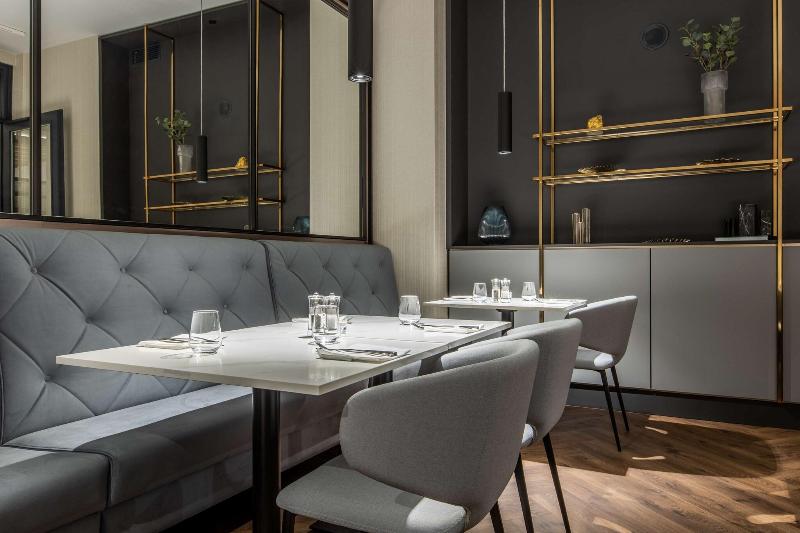 Radisson Blu Hotel Prague - Restoran