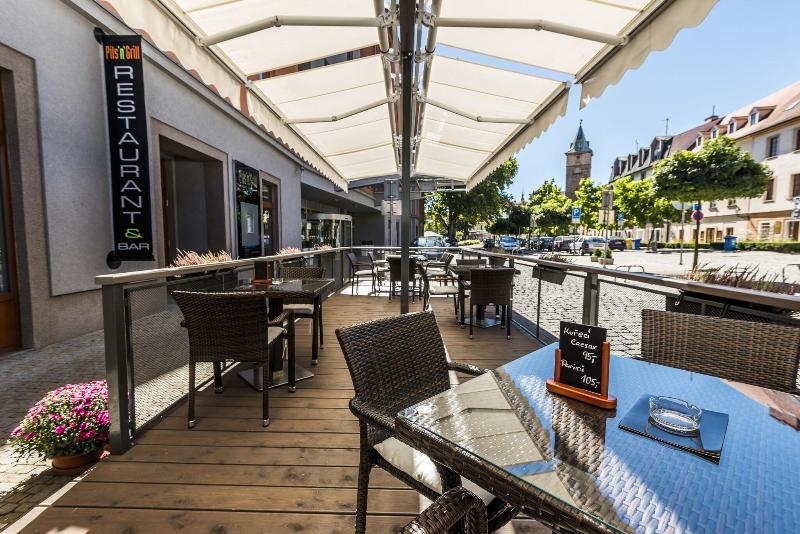 Courtyard Pilzen - Teras