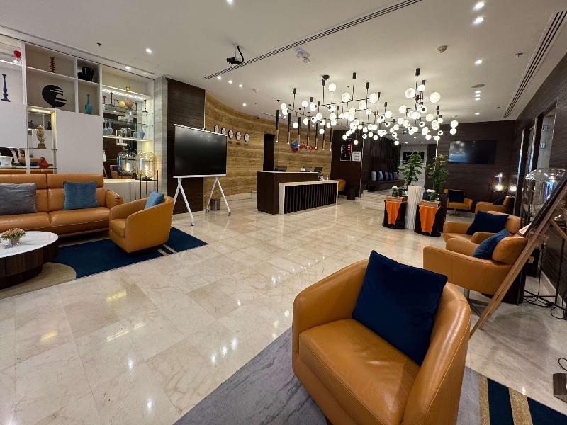 Ramada Encore Doha - Lobi