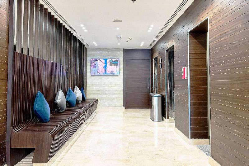 Ramada Encore Doha - Lobi