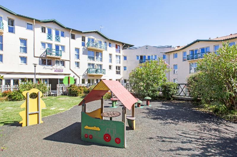 Residence P&V Premium Haguna - Genel